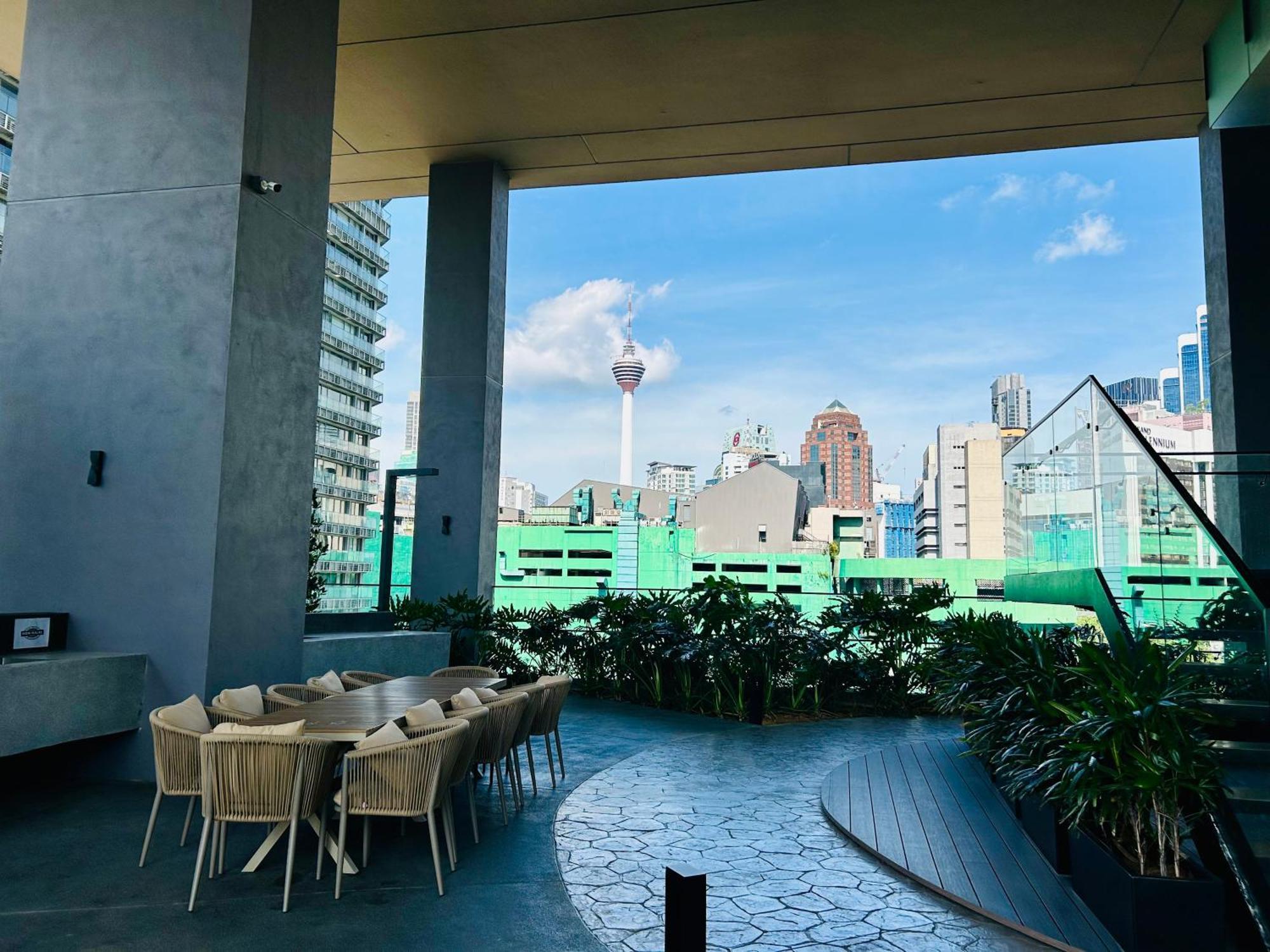 Axon Premium Suites Residence Kl Pavilion Kuala Lumpur Exteriör bild